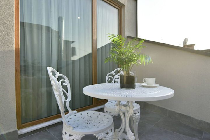 Terrace/Patio 54 of 102