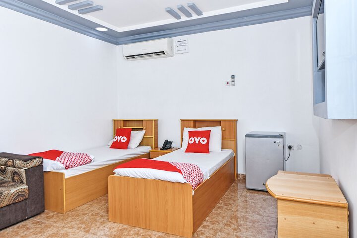 Room 33 of 71