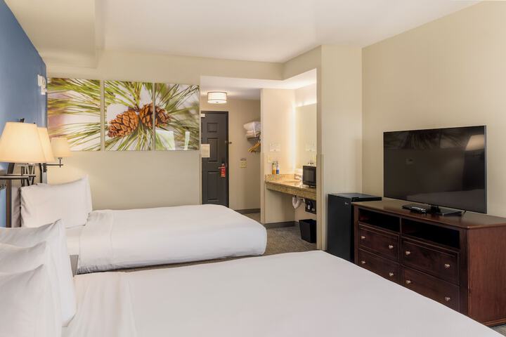 Room 22 of 111