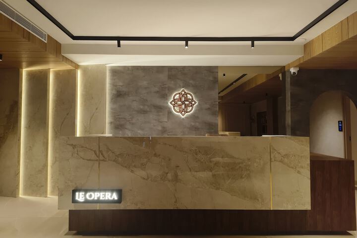 Hotel Interior 2 of 46