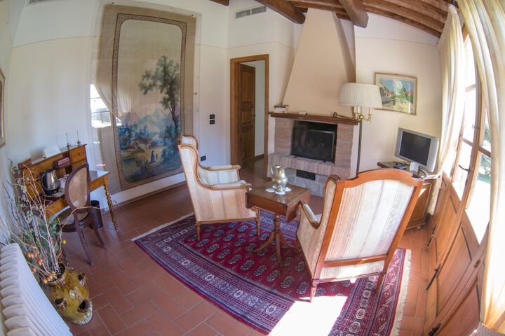 Room 10 of 55