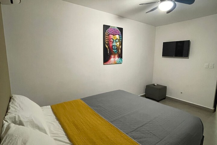 Room 3 of 5