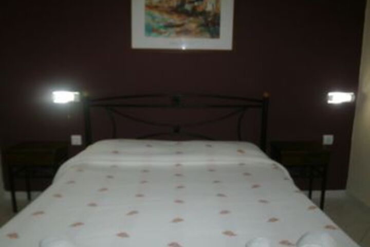Room 7 of 40