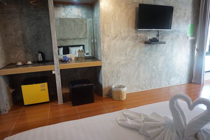 Room 26 of 54