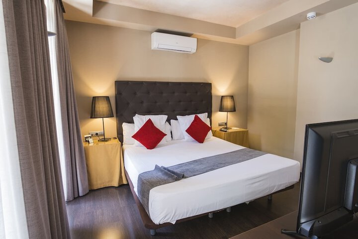 Room 32 of 91