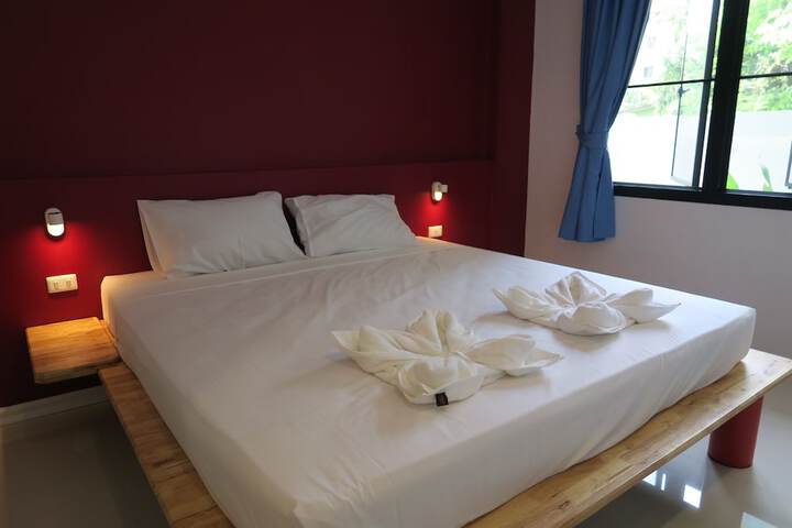 Room 11 of 29