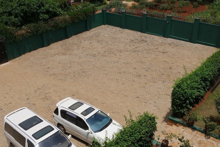 Property Grounds 40 of 48