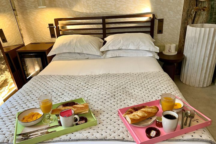 Breakfast/Coffee Service 23 of 27