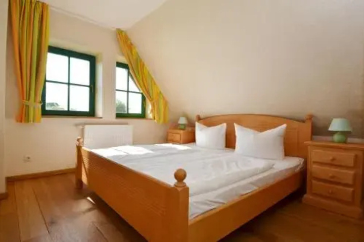 Room 3 of 22