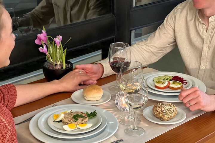 Dining Photos