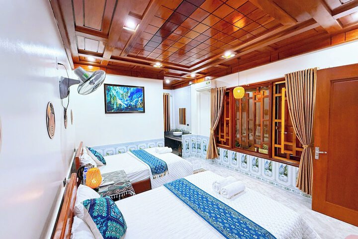 Room 29 of 44