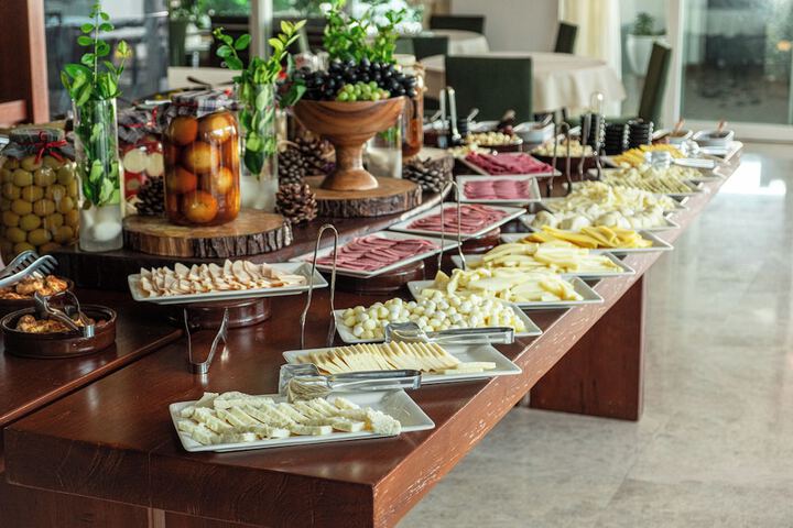 Dining 121 of 180