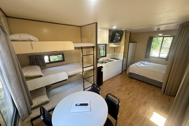 Room 3 of 64