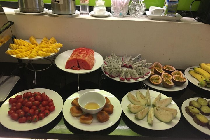 Breakfast/Coffee Service 78 of 89
