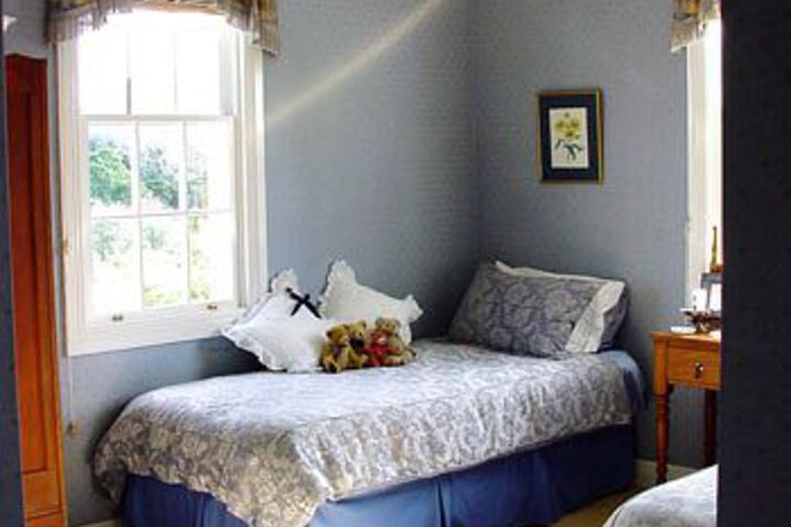 Room 10 of 19