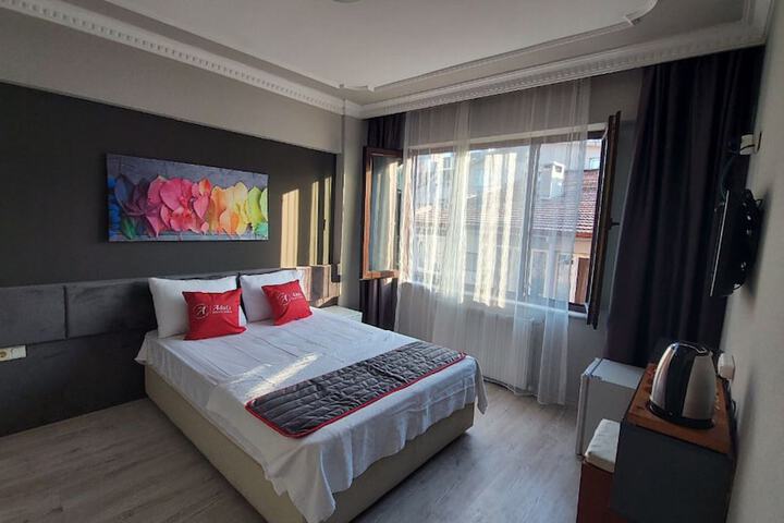 Room 41 of 53