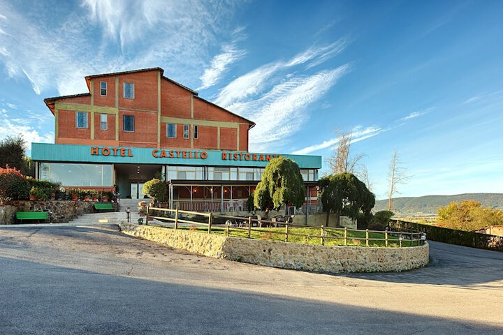 Hotel 75 of 87