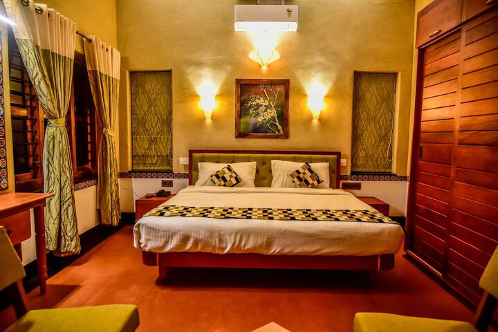 Room 3 of 19