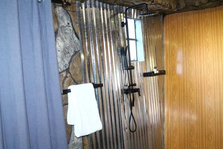 Room 57 of 93
