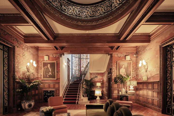 Lobby Entry