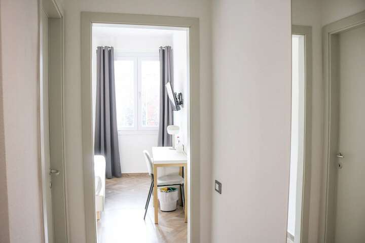 Room 14 of 62