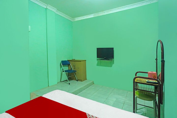 Room 11 of 23