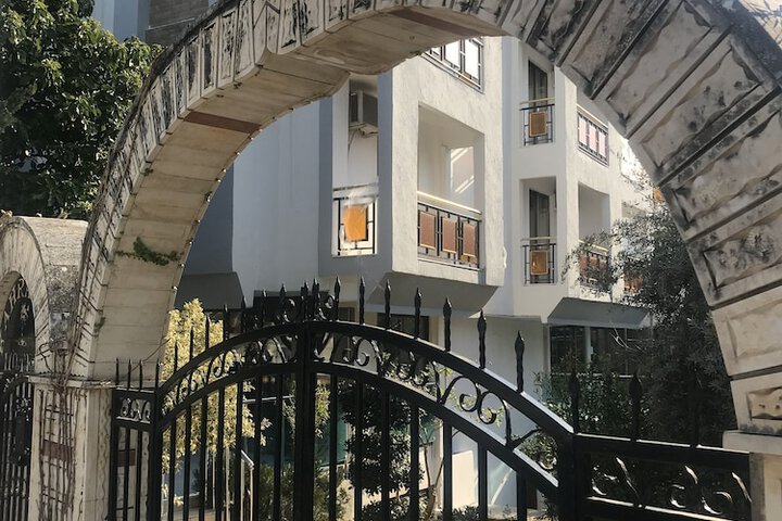Hotel 4 of 13