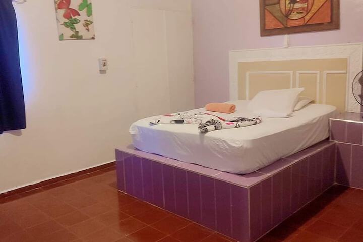 Room 8 of 28