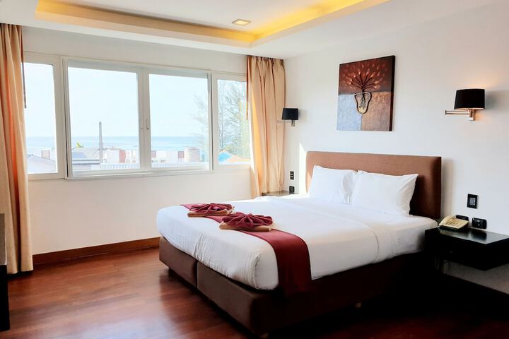 Room 16 of 71