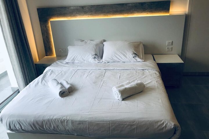 Room 38 of 99