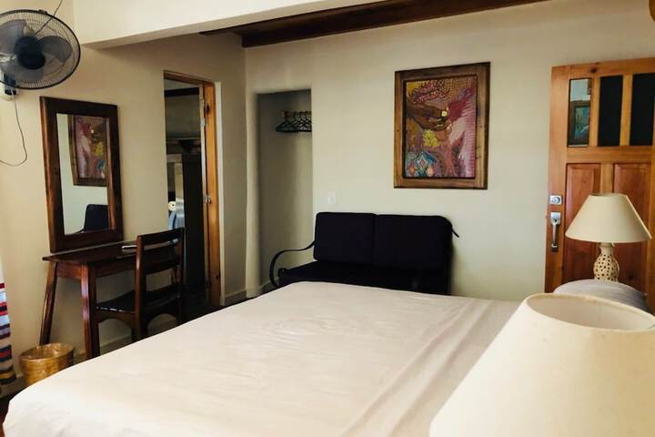 Room 9 of 138