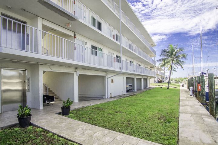 Hotel 140 of 142