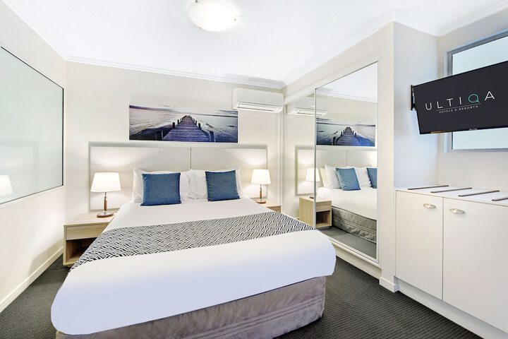 Room 4 of 78