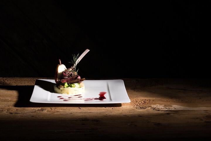 Dining 53 of 86