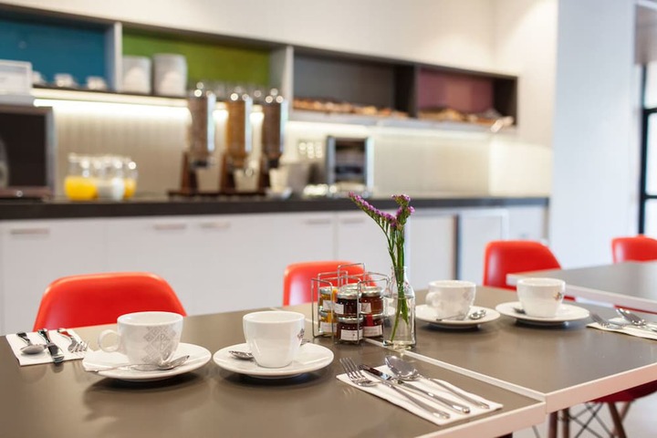 Breakfast/Coffee Service 14 of 20