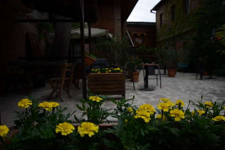 Hotel Exterior 126 of 134