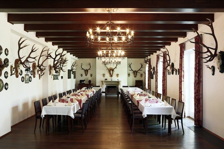 Dining Photos