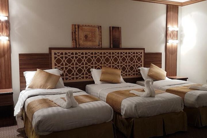 Room 13 of 60