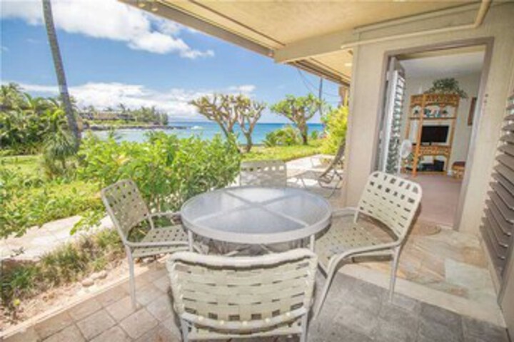 Kahana Sunset B3B Condo in Lahaina, HI