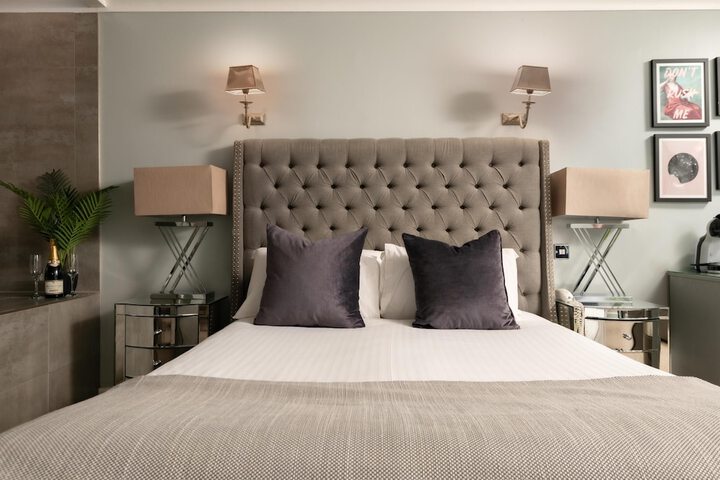 Room 42 of 88