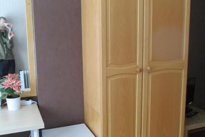 Room 9 of 28