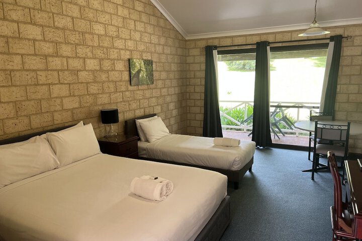 Room 6 of 59