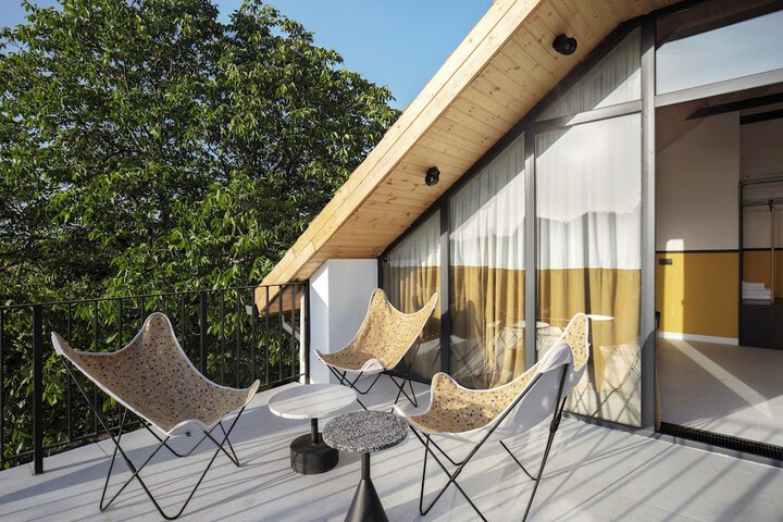 Terrace/Patio 20 of 40