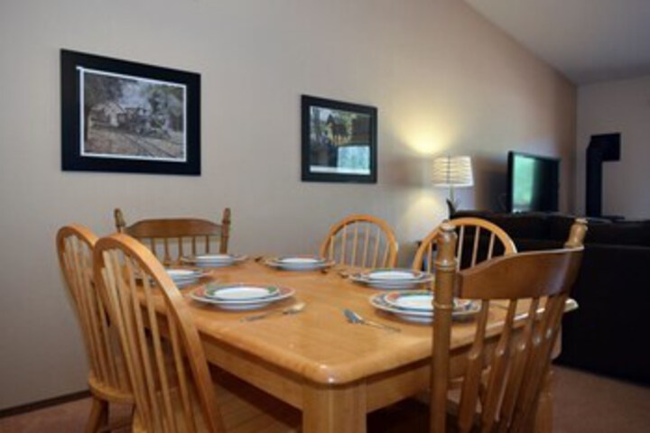 Room 16 of 26