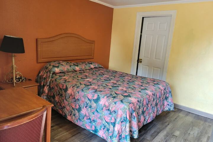 Room 12 of 51