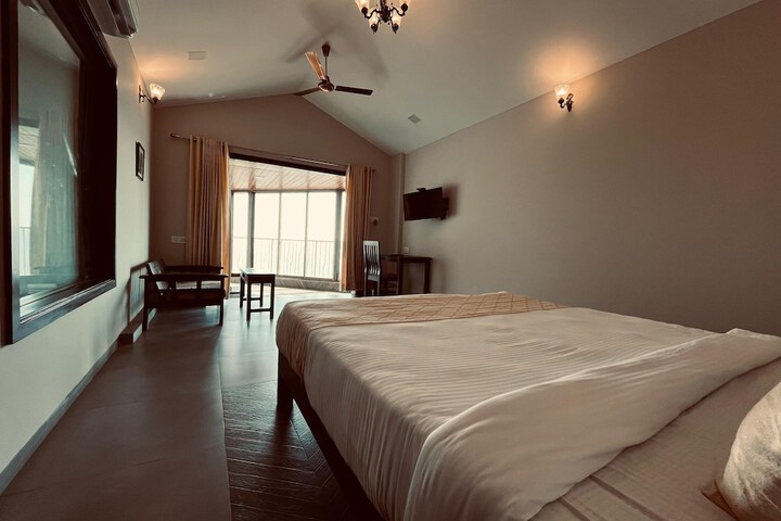 Hotel Interior 15 of 23