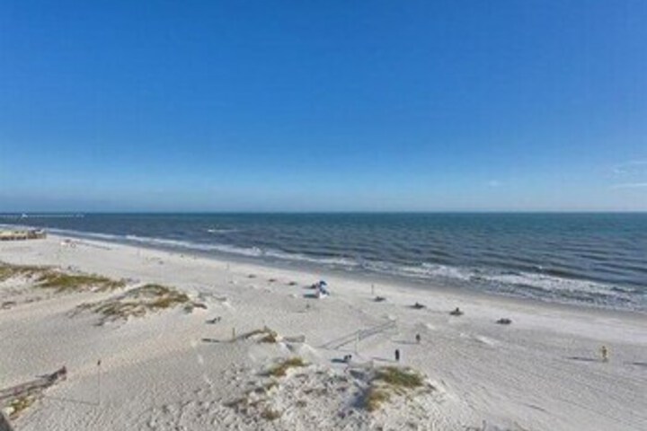 Beach 95 of 360