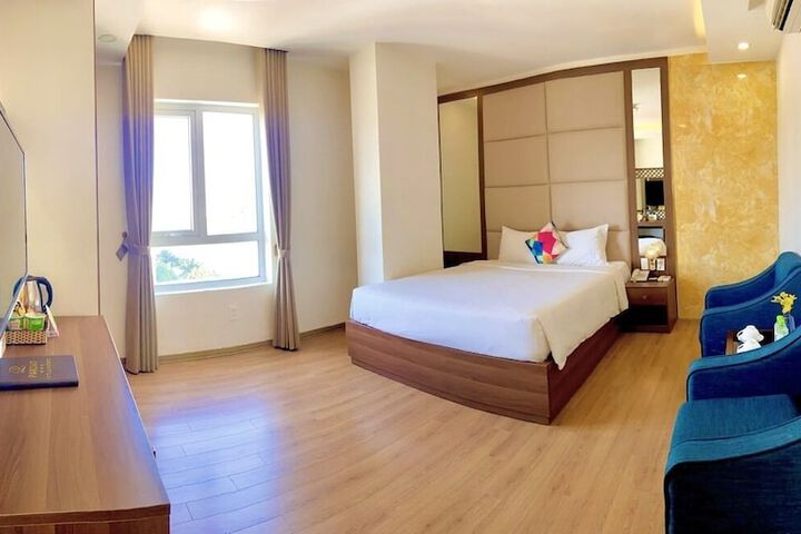 Room 27 of 50