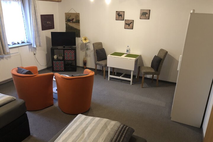 Room 6 of 31