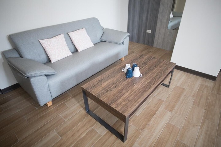 Room 14 of 27